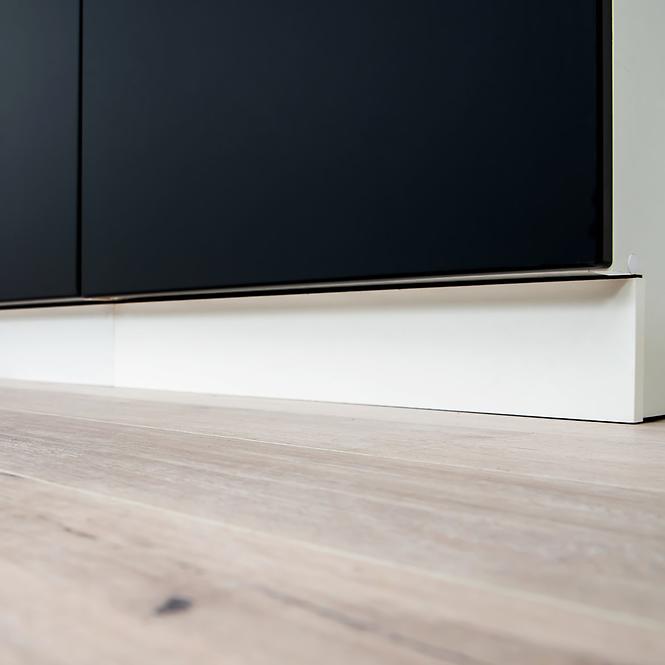 Küchenzeile Denis Wrn36 Pl Schwarz Mat Continental/Weiß