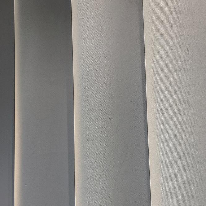 Vorhänge an den Ösen BLACK OUT 205/GSM/140X250 SZARA