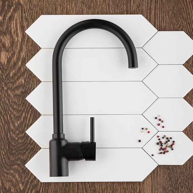 Drehbare Spülbecken-Armatur Neda Black