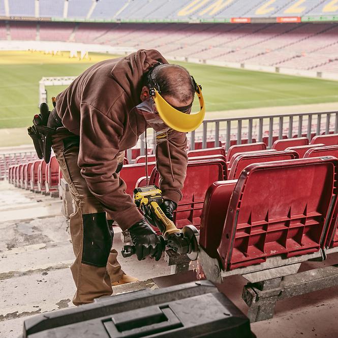 Akku-Winkelschleifer ohne Kohlebürsten Fatmax® V20 2x4.0 Ah 18V