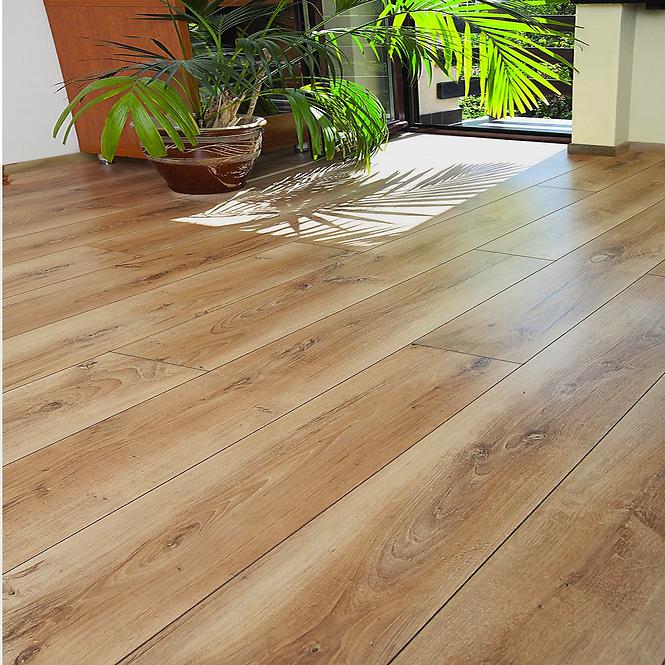 Laminatboden Eiche Tobago 3898 Promo 8 mm AC5 4v