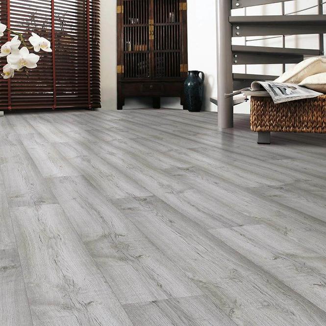 Laminatboden Eiche Majorca 8mm AC4 4V 34369