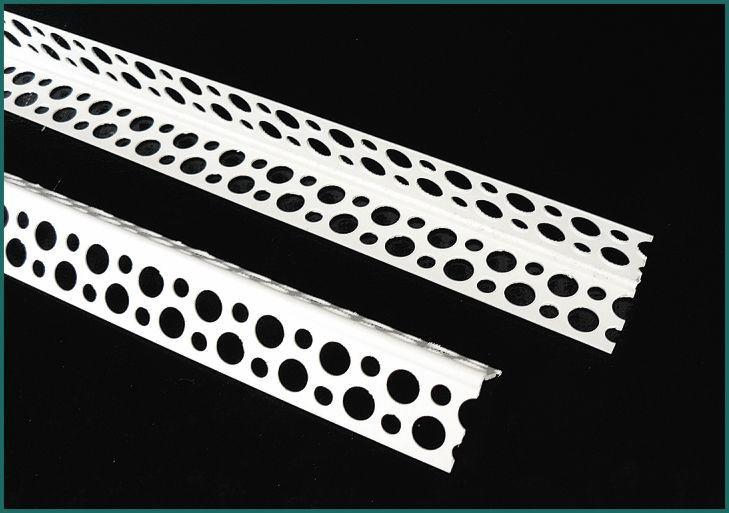 17BK ROHOVÁ LIŠTA PVC .PERF.3MB.OBLOUK